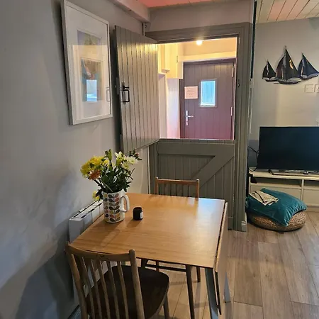 Appartement Lane Corner In The Heart Of *